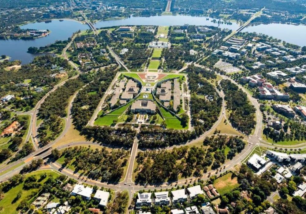 Top Airlines Flying from Amritsar to Canberra