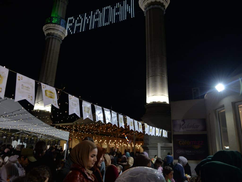 Best Iftar Party Spots in Melbourne This Ramadan